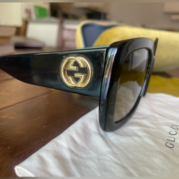 Gucci Sunglass BLACK - Picture 5 of 8